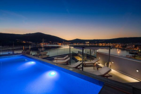 Beachfront Luxury Villa